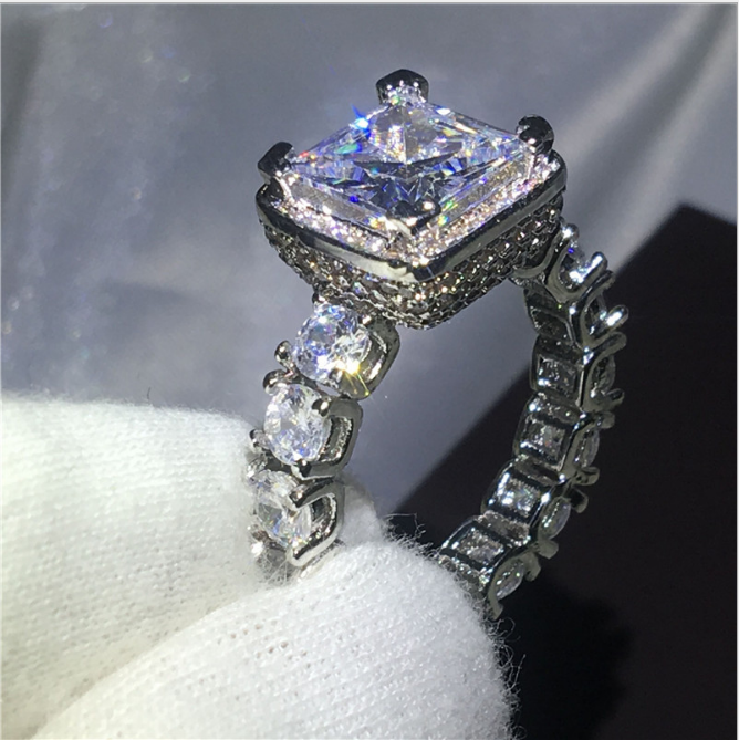 Super Zircon Lady Ring European And American Fashion Marriage Engagement Jewelry Gift