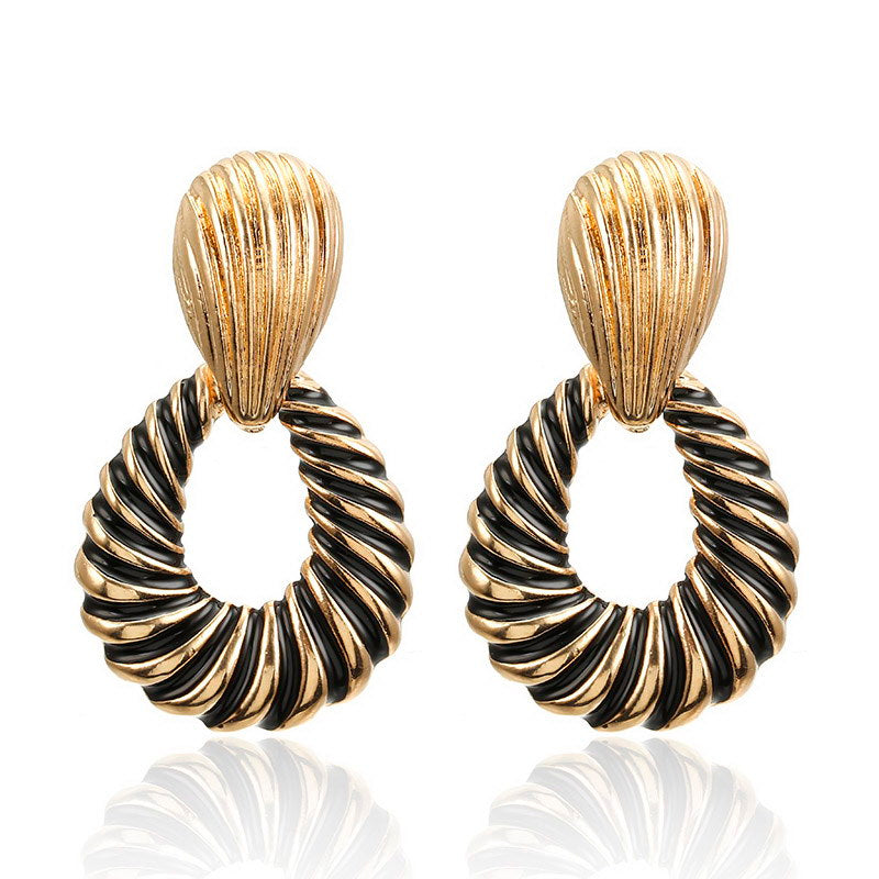 Golden Shell Dangle Earring Exquisite Fashion Drop Earrings For Women