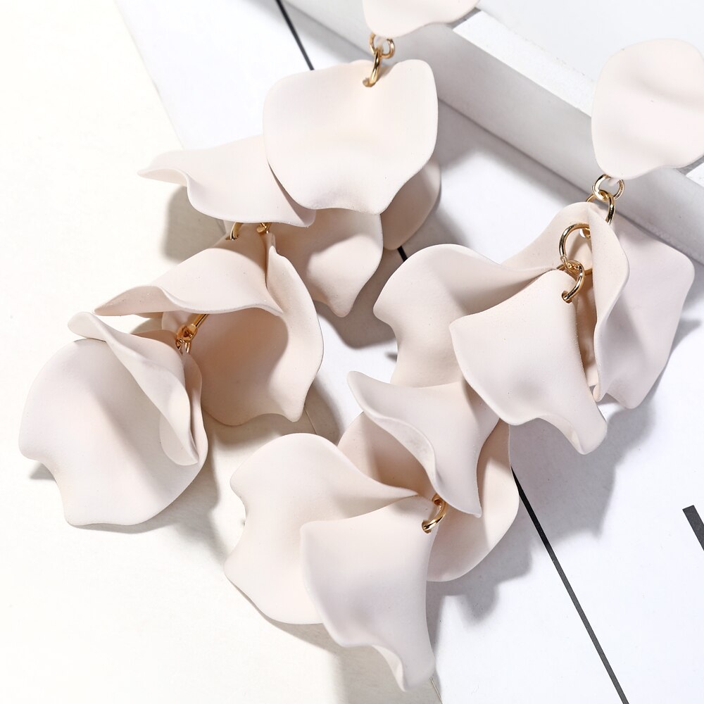 Beige Petals Tassel Dangle Earrings Women Travel Fashion Cartoon Earrings