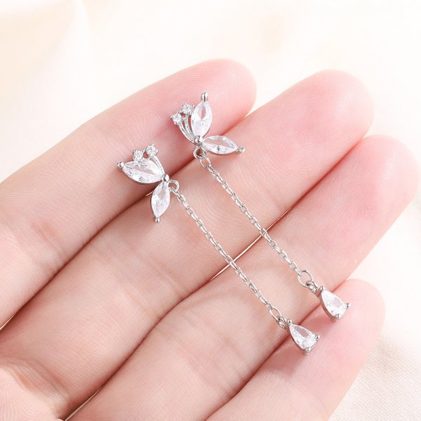 Half Butterfly Tassel Drop Earrings Women Fashion Creative Art Cute Stylish