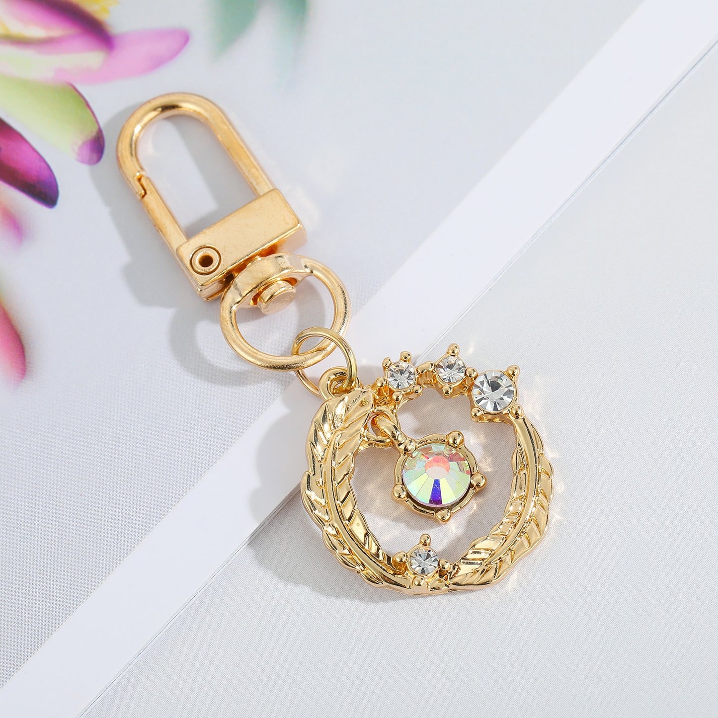 Leaves Rhinestone Decor Pendant Keychain For Women Men Zircon Keyring Handbag