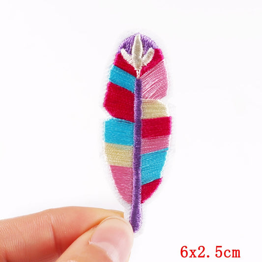 Colorful Feather Cartoon Patches Clothing Sticker Patch Decal Embroidery Badges