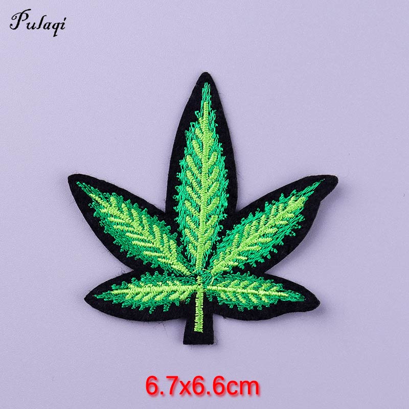 Hemp Leaf Marijuana Patch Iron On Patches Clothes Cartoon Stickers Embroidered