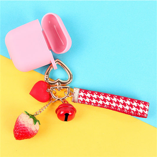 Strawberry Heart Pendant Keychain Keyring Fashion Bag Ornaments Earphone Case