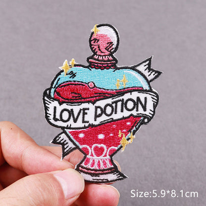 Love Potion Embroidery Patch Heart Patches Clothing Thermo-Adhesive Badges