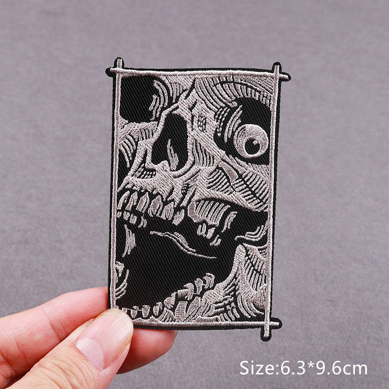 Scary Skull Embroidery Patch Iron On Patches Clothing Thermo-Adhesive Badges