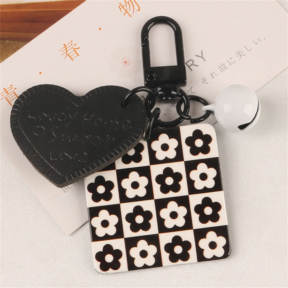 6 Styles Creative Acrylic Keychain Black White Plaid Keyring With Pearl Small