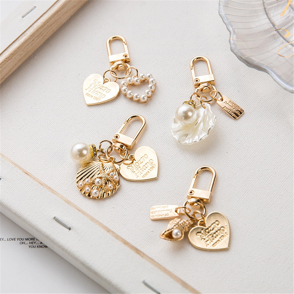 4 Styles Women Girls Heart Shell Keychain Fashion Letter Label Imitation Pearls