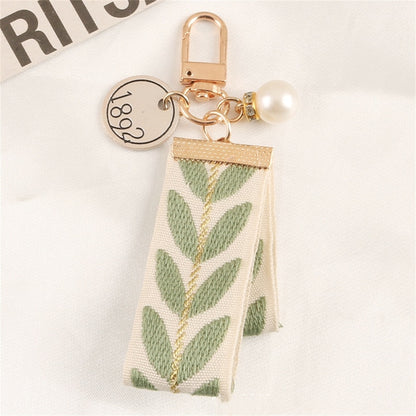 Green Fresh Leaf Stripe Key Ring  Embroidery Alloy Pearl Pendant Heart Charm