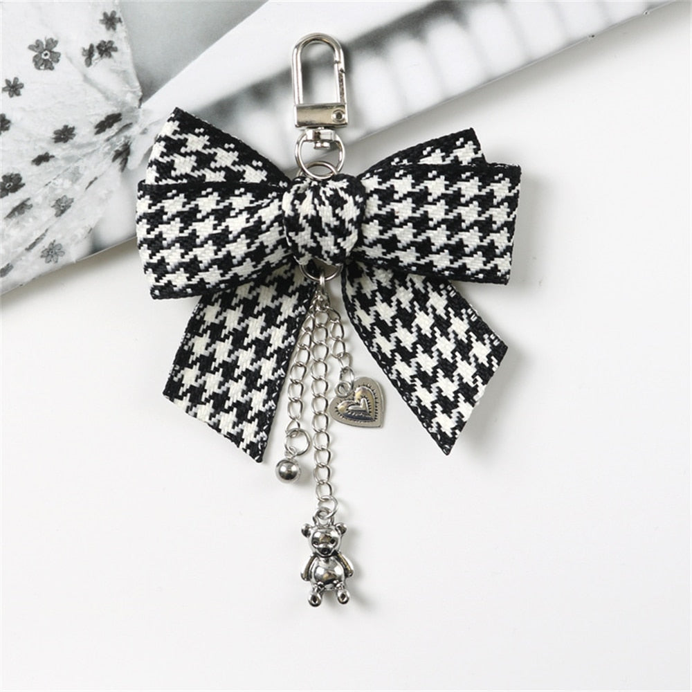 2 Styles Black and White Plaid Bow Keychain Bear or Pearl Pendant Keyring Car