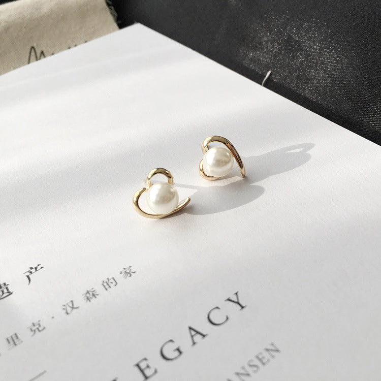 Pearl in Heart Stud Earrings for Girls Women Stud Jewelry Gift Accessories