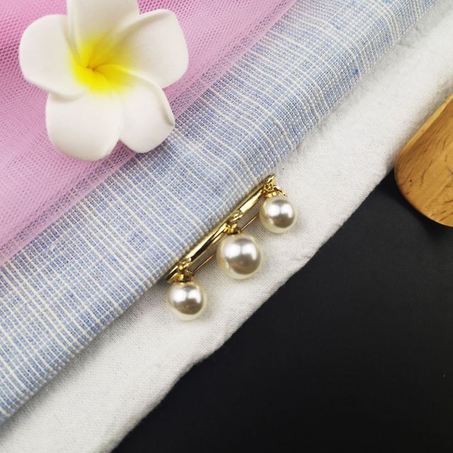 Fashion Pearl Fixed Strap Charm Safety Pin Brooch Sweater Cardigan Clip Chain Brooches Jewelry Wholesale