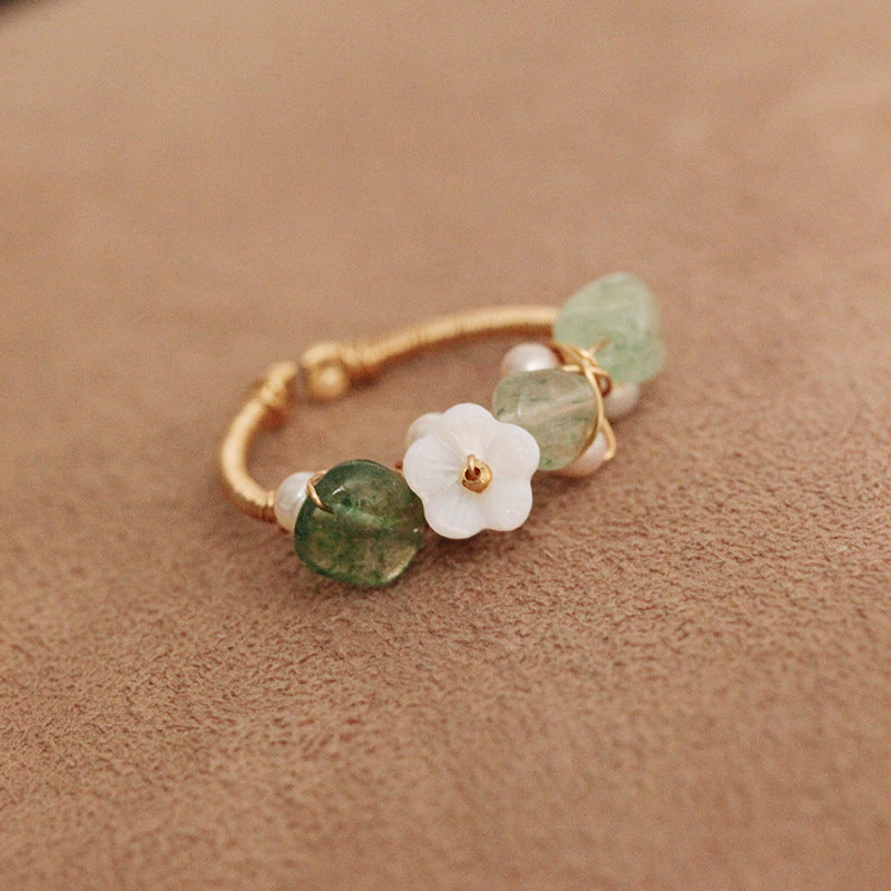 Original stone knitted flower ring