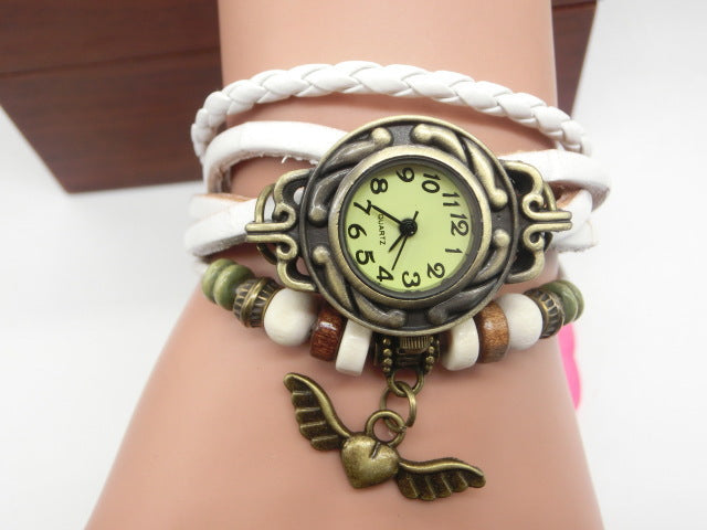 Vintage casual flying heart pendant bracelet belt watch