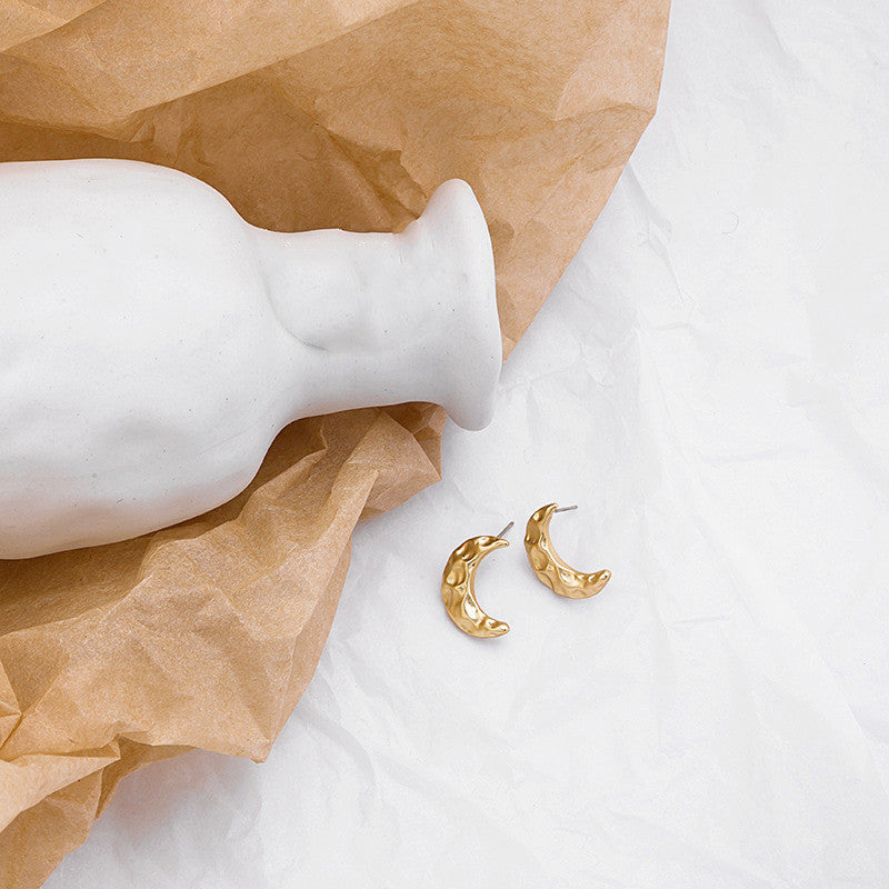 Hole Pattern Moon Stud Earrings for Girls Women Stud Jewelry Gift Accessories