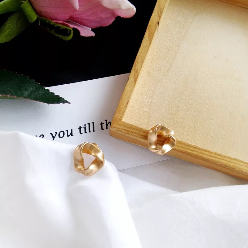 Ribbon Stud Earrings for Women Girls Fashion Earrings Piercing Jewelry