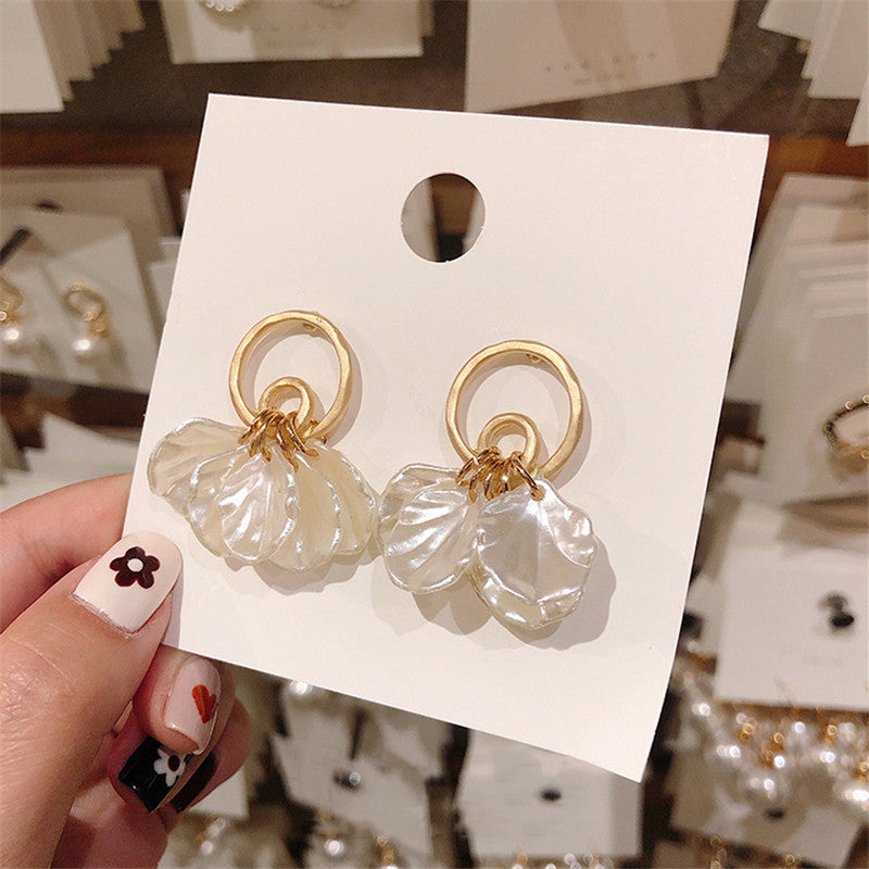 Faux Pearl Shell Drop Earrings Cute Dangle Earrings Women Jewelry Gift for Her