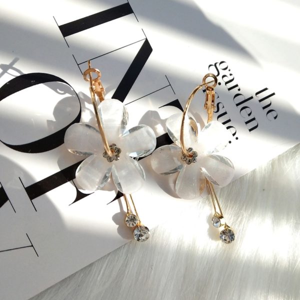 White Crystal Flower Dangle Earring Exquisite Fashion Drop Earrings For Women