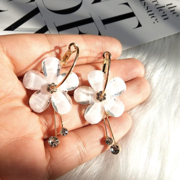 White Crystal Flower Dangle Earring Exquisite Fashion Drop Earrings For Women