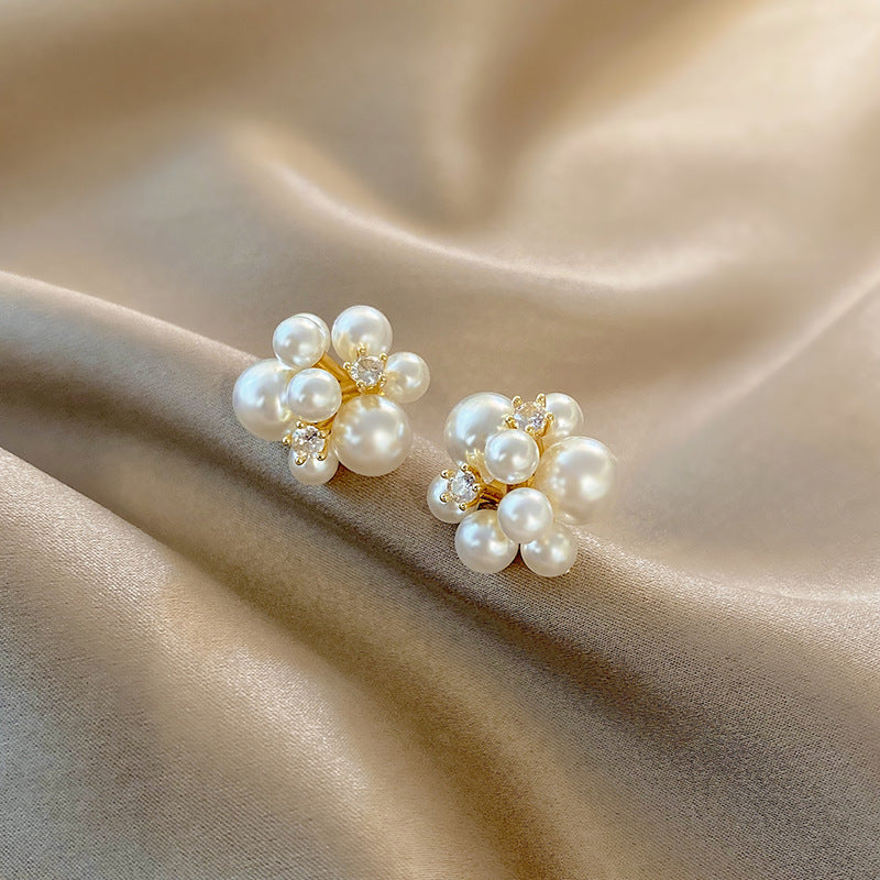 Imitation Pearls Flower Bunch Stud Earrings for Girls Women Stud Jewelry Gift