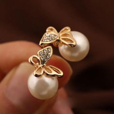 Butterfly and Pearl Stud Earrings for Women Girls Fashion Earrings Piercing