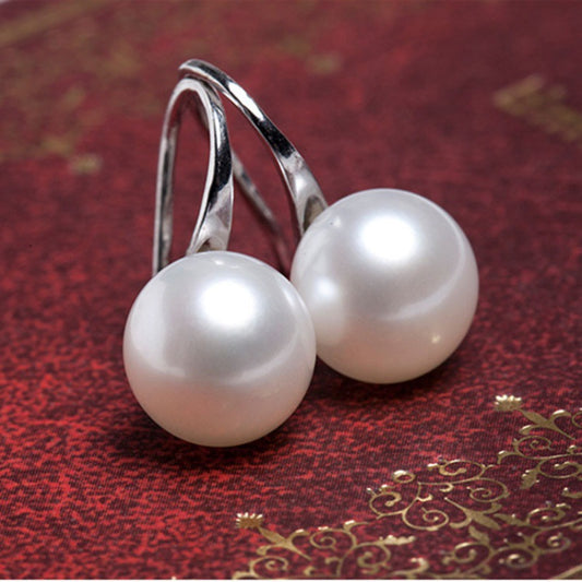 Korean Fashion Pearl Stud Earrings