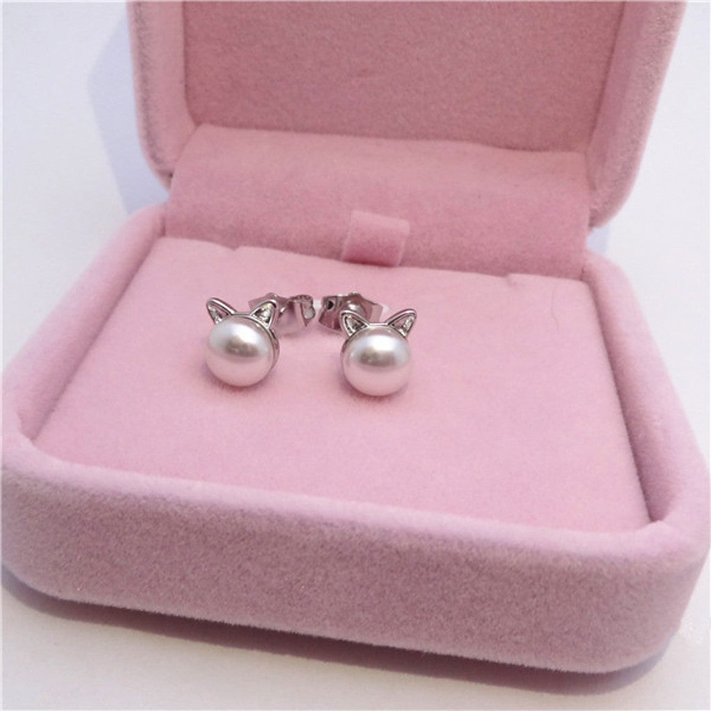 Cute Cat Pearl Stud Earrings Women Fashion Jewelry Girl Accessory Modern Studs Earring