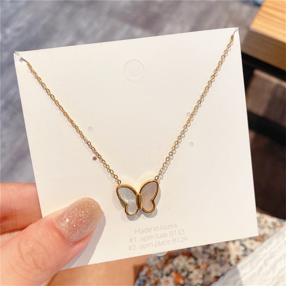 Clavicle Chain Temperament Light Luxury Retro Pendant