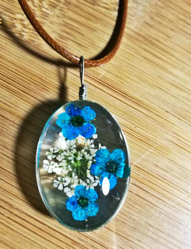 Dried Eternal Flower Specimens Necklaces