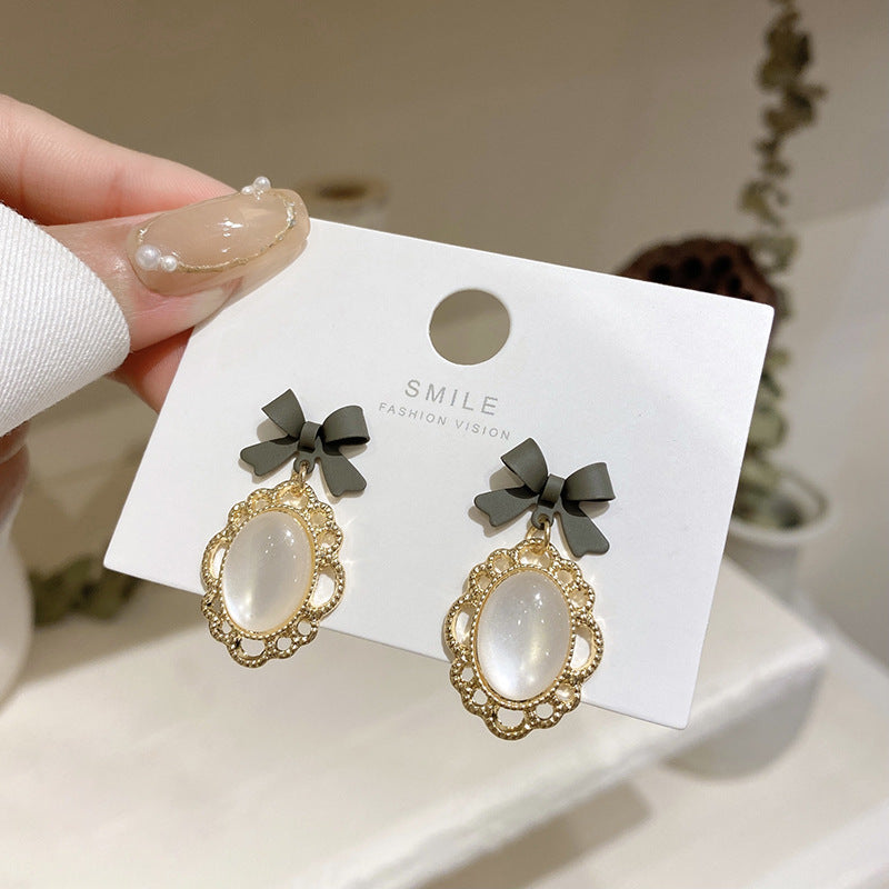 Vintage Design Bow Drop Earrings Women Jewelry Mom Gift Everyday Wear Earrings