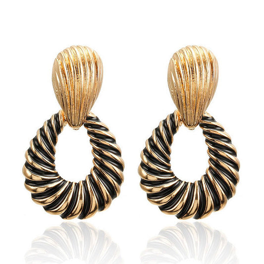 Golden Shell Dangle Earring Exquisite Fashion Drop Earrings For Women