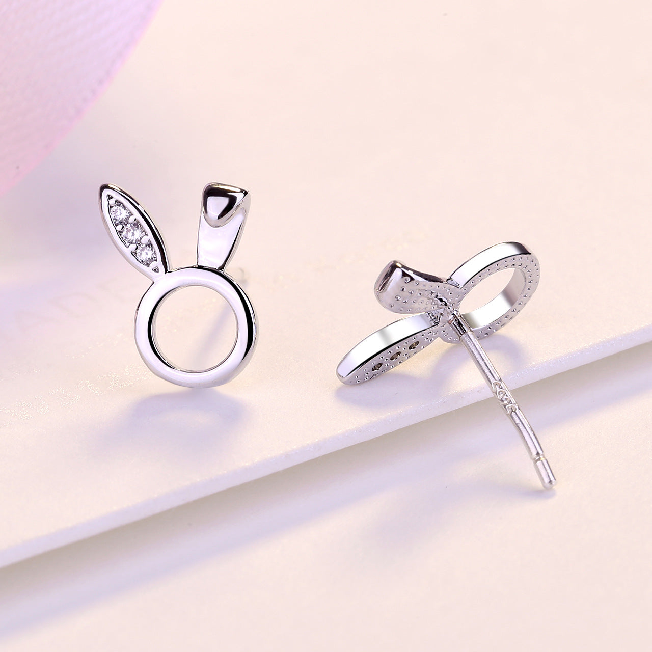 Rabbit Ears Stud Earrings Women Fashionable Luxurious Earrings Jewelry