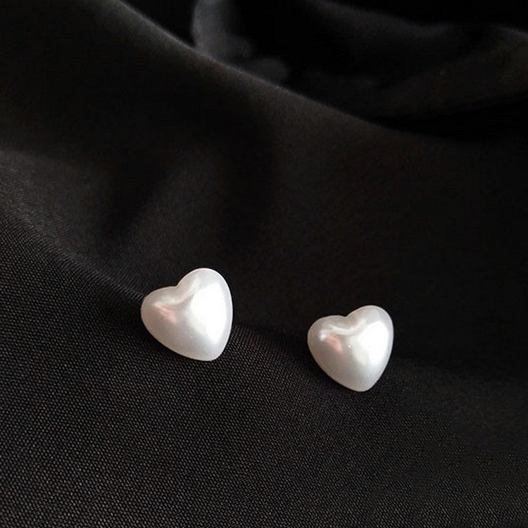 Pearly Heart Jewelry Stud Earrings Modern Fashion Women Earrings Piercing Studs