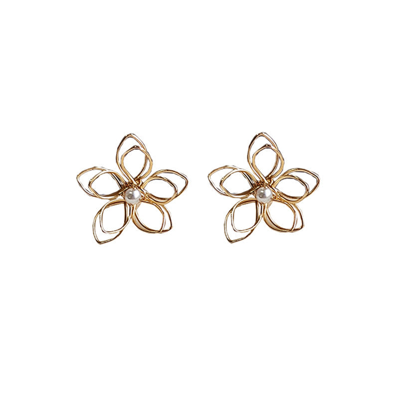 Delicate Flower Stud Earrings Fashion Women Female Earrings Piercing Jewelry