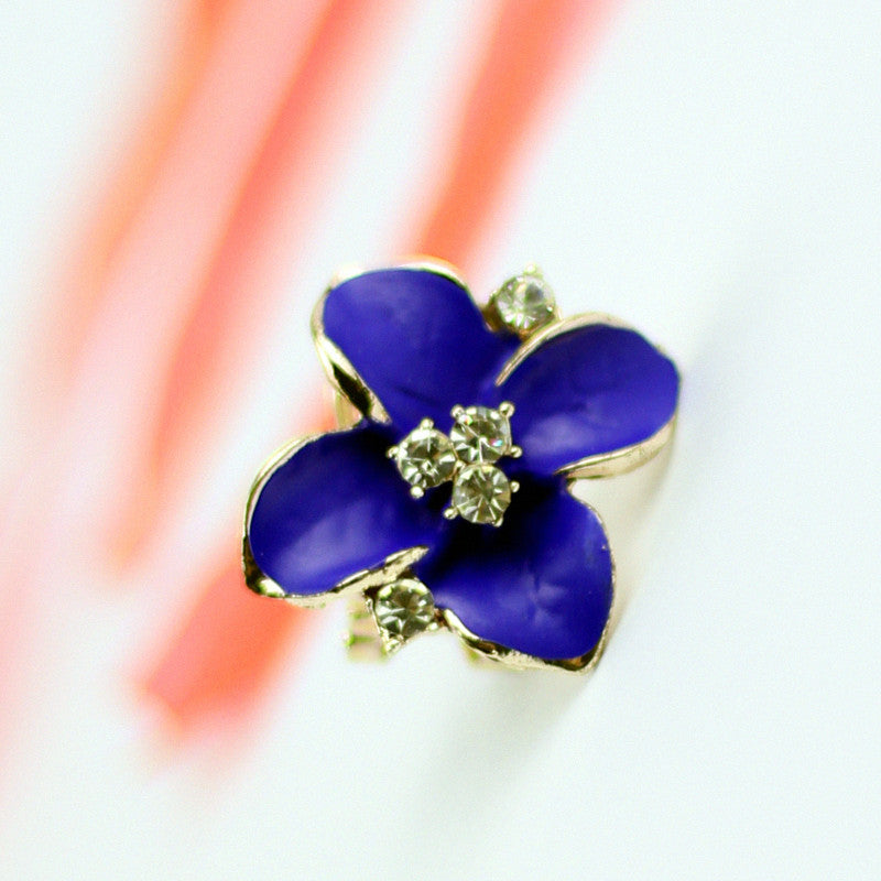 Small Blue Flower Stud Earrings Women Fashionable Luxurious Earrings Jewelry