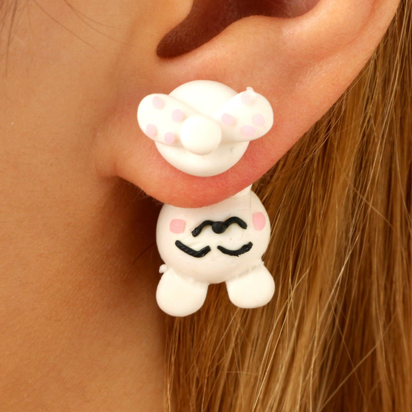 White Rabbit Jewelry Stud Earring Modern Fashion Women Earrings Piercing Studs