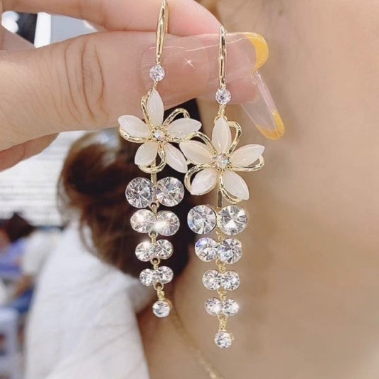 Ivory Flower Tassel Drop Earrings Women Modern Wedding Jewelry Dangle Gifts