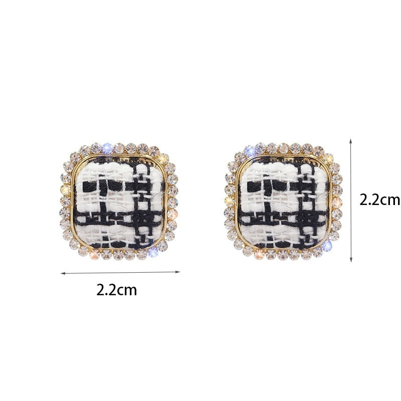 Black and White Plaid Fashion Trendy Stud Earrings Accessory Women Jewelry Gift