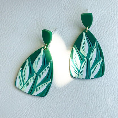 Green Plant Hand Painted Resin Drop Earrings Women Girl Party Gift Fashion Ear