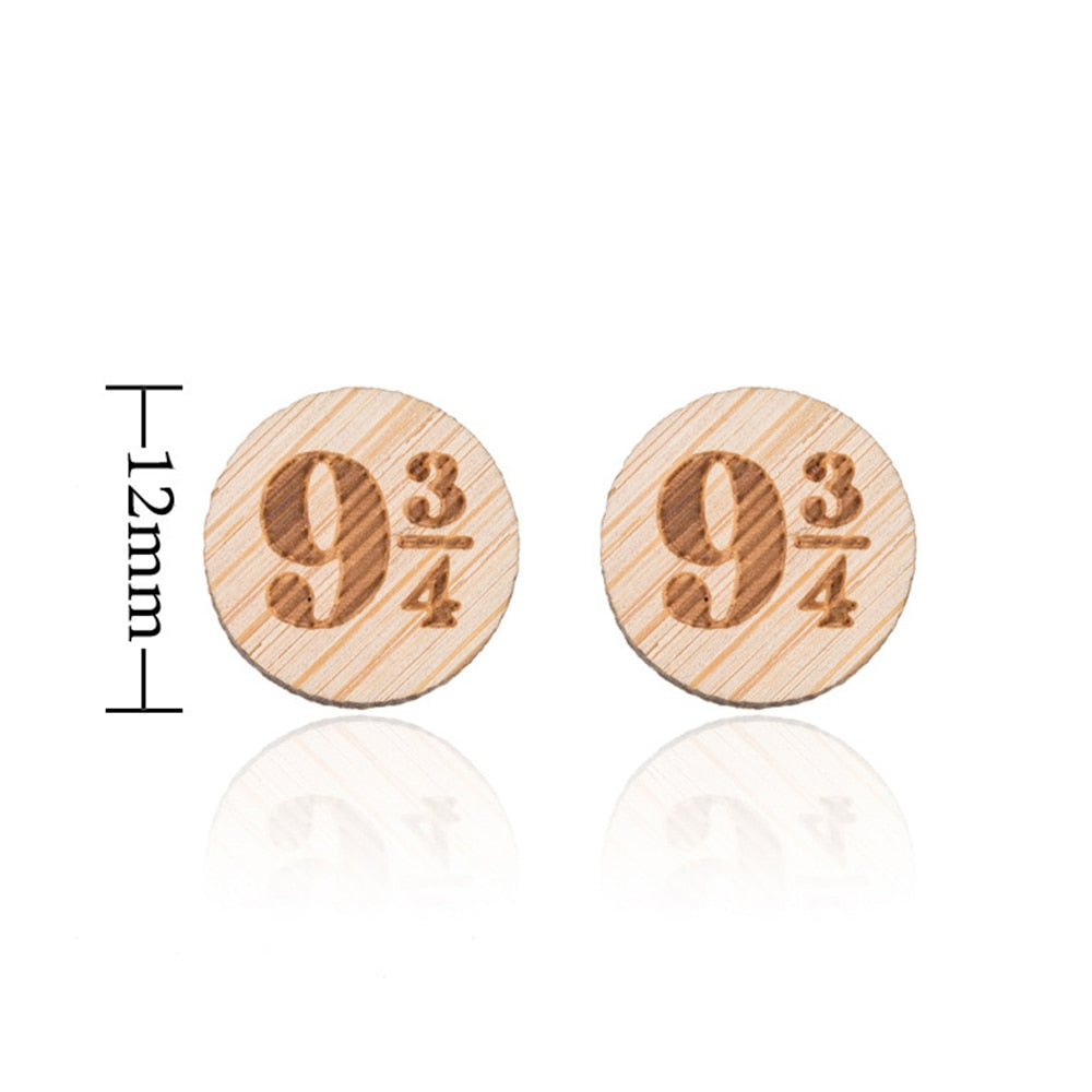 Wooden Numbers Lady Cute Stud Earrings for Women Jewelry Girls Earrings