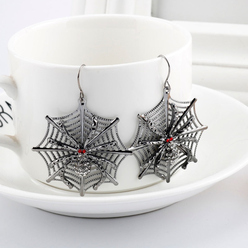 Animal Bat Insects Spider Figure Pendant Dangle Earrings for Girls Women