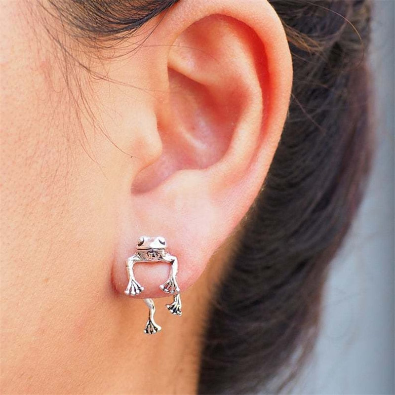 Cute Frog Earrings Women Girls Animal Gothic Stud Earrings Female Jewelry