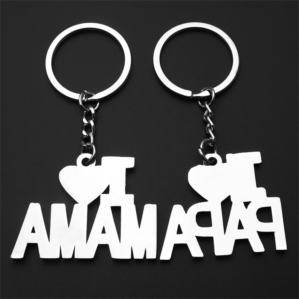 I Love Mama Papa Letters Metal Keychains Charms Mothers Fathers Day Gift Key