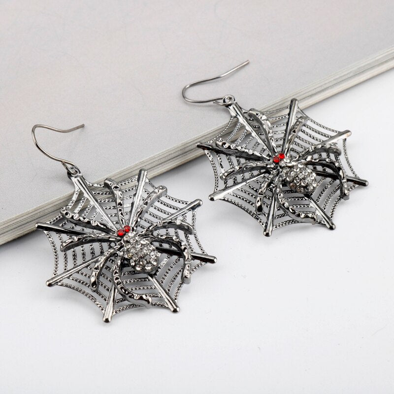 Animal Bat Insects Spider Figure Pendant Dangle Earrings for Girls Women