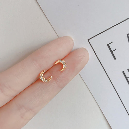 Moon Mini Stud Earrings Cut Asymmetric Mini Earrings Ear Piercing Jewelry