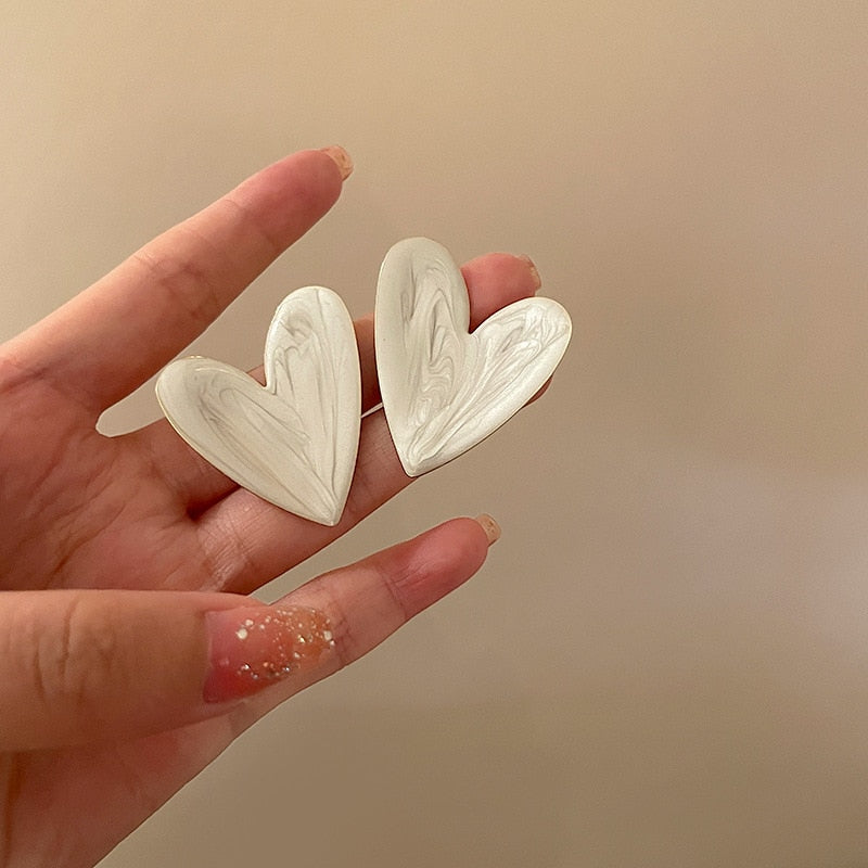 Big White Heart Stud Earrings Fashion Elegant Women Creativity Earrings