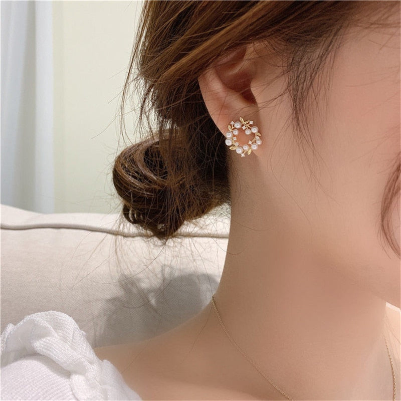Imitation Pearl Wreath Studs Earring Cute Geometric Zircon Earrings Female