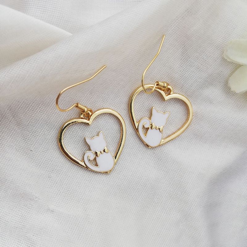 White Cat In Heart Drop Earrings Women Party Wedding Jewelry Creative Gifts