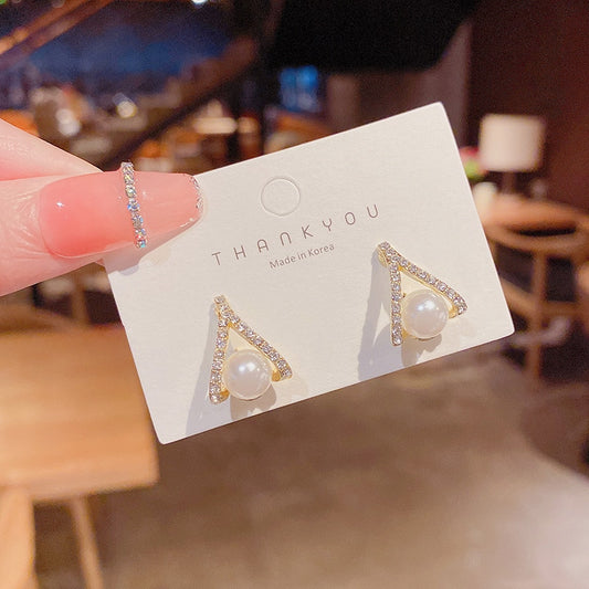 Geometric Shape Simple Imitation Pearl Earrings For Woman Delicate Fashion Ear