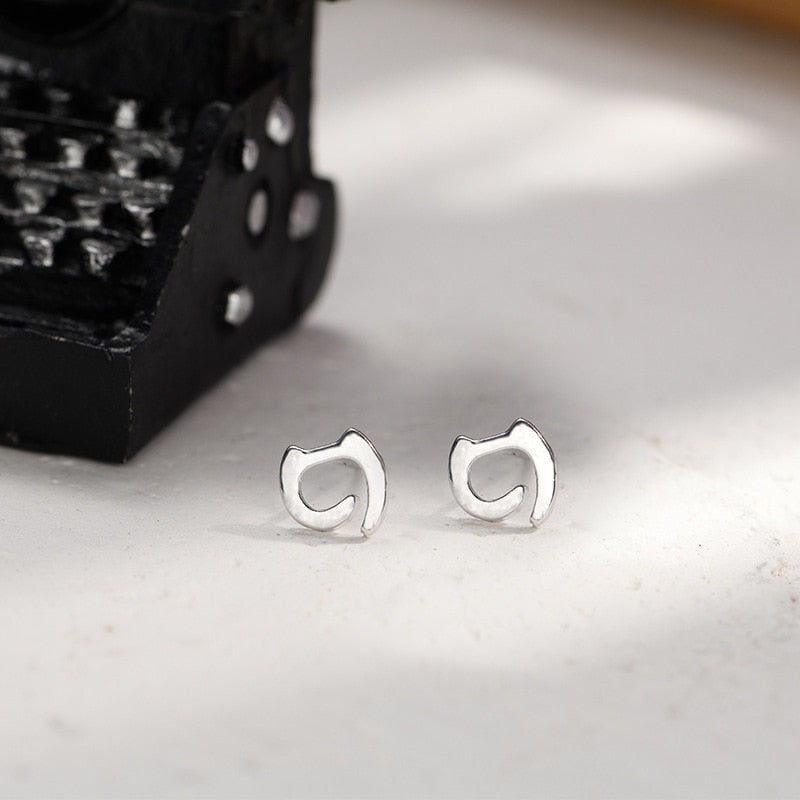 Cate Shape Minimalist Cute Stud Earrings Women Mini Ear Piercing Jewelry